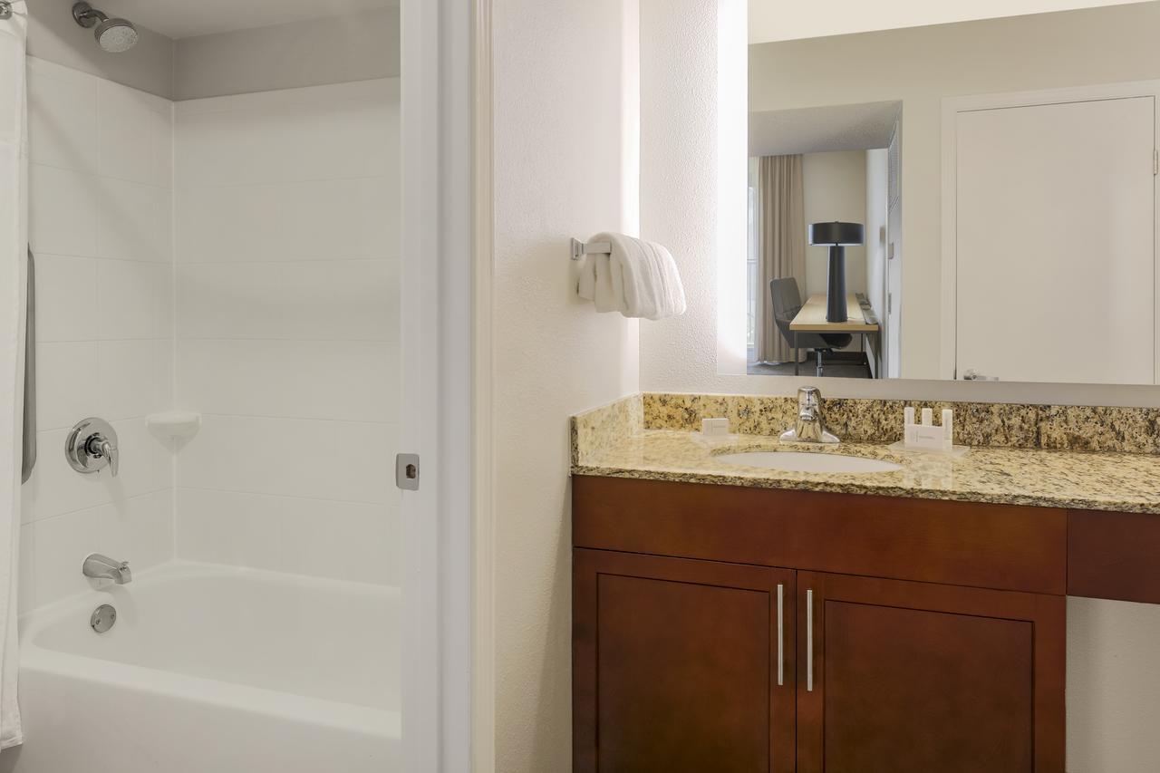 Residence Inn St. Petersburg Clearwater Extérieur photo